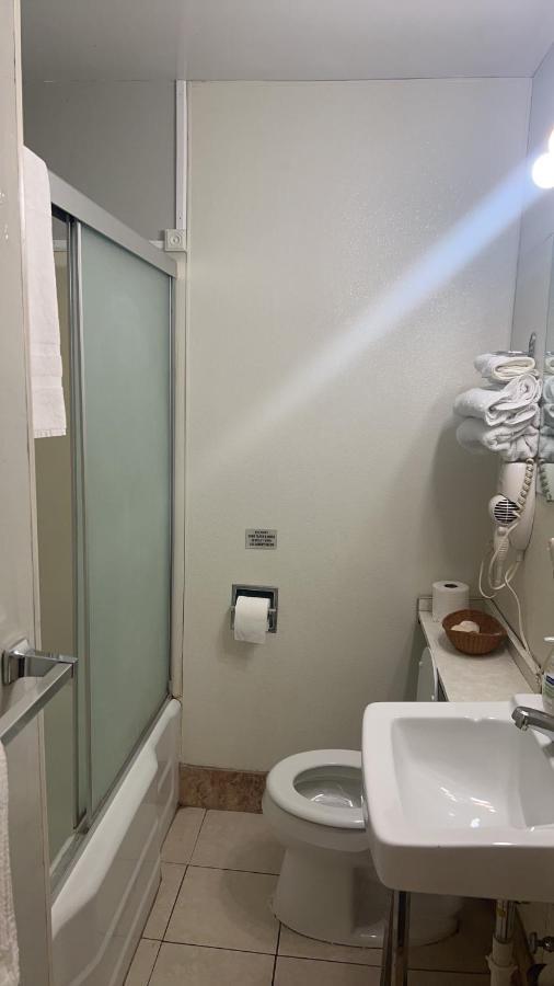 Falls Motel ナイアガラフォールズ エクステリア 写真