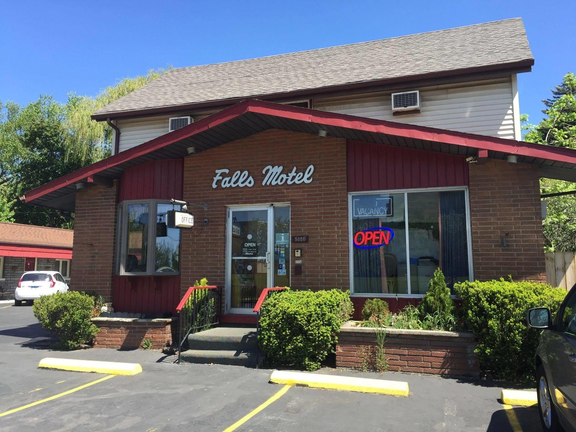 Falls Motel ナイアガラフォールズ エクステリア 写真