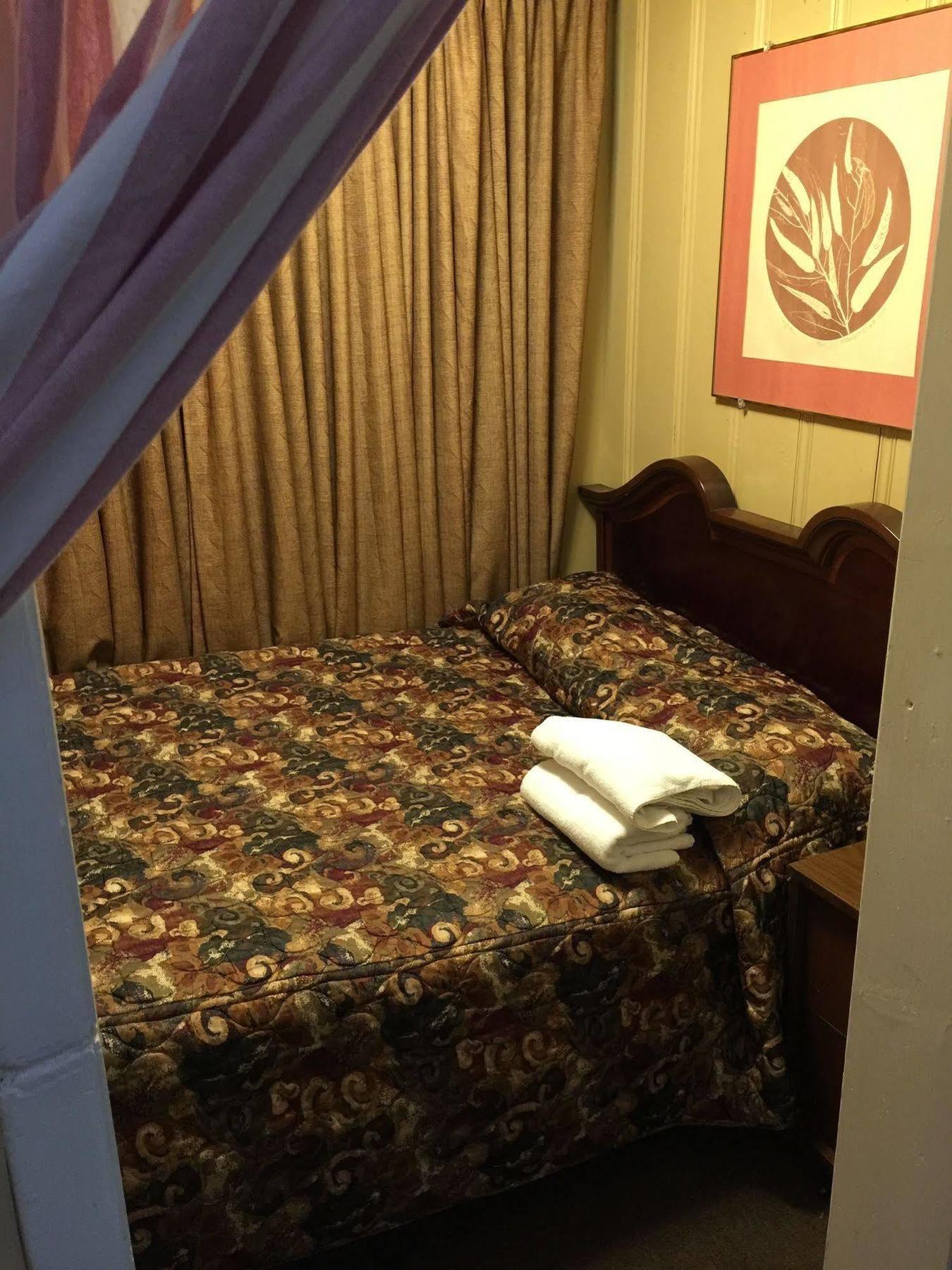 Falls Motel ナイアガラフォールズ エクステリア 写真
